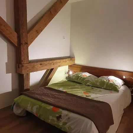 La Ferme De Grand-font Affittacamere *